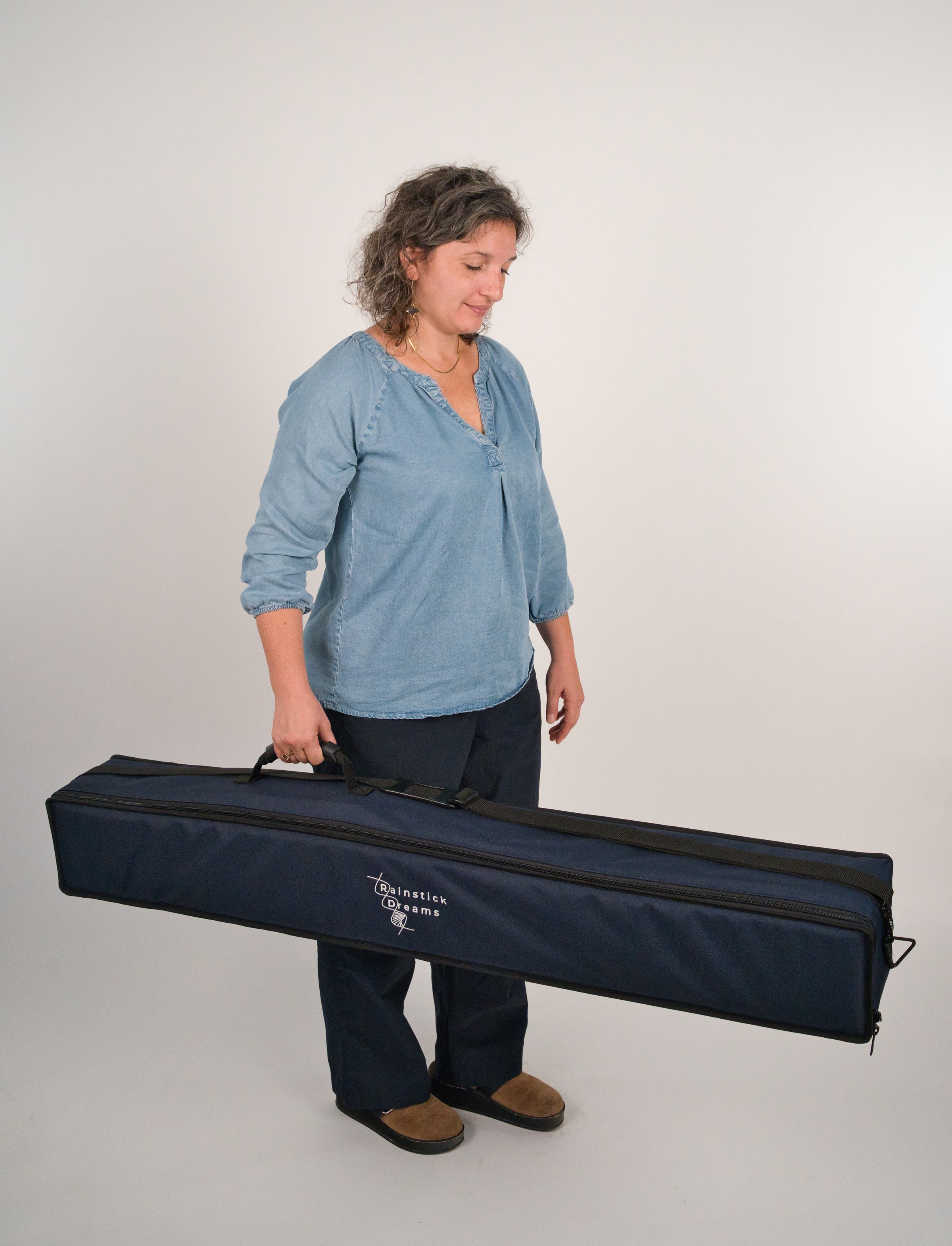 Carrying Case – Large and Extra Large
